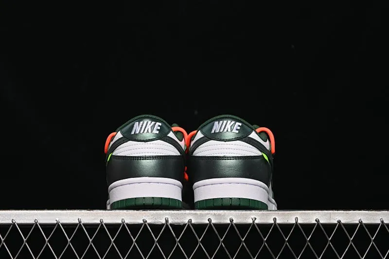 All Categories Nk SB Dunk Series Nk SB Dunk Low Low-top sneakers Nike SB Dunk Low Laser Green Straps Low-top casual sneakers DD1391-101